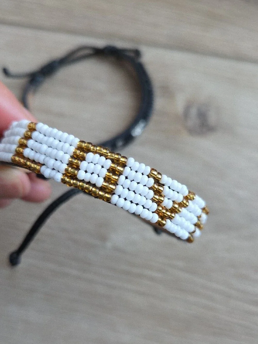 LOVE Bracelet - White/Gold Bracelet